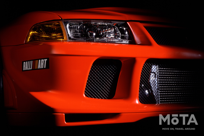 三菱 ランサーエボリューションVI トミ・マキネンエディション