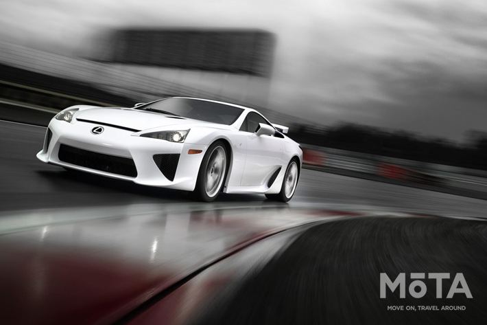 レクサス LFA