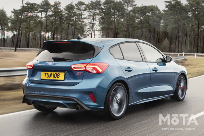 フォード フォーカスST