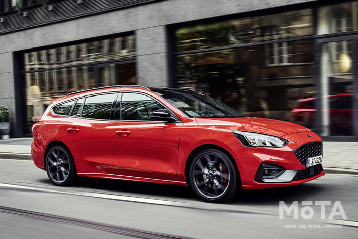 フォード フォーカスST ワゴン