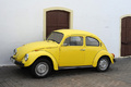 黄色いビートルを見ると幸せになれる！？ ドラマの中でも発見～♪【ドラマ映画に登場するクルマたち】