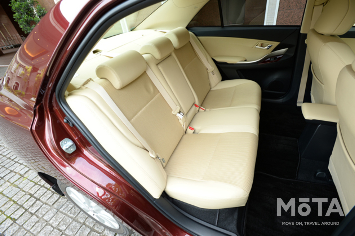 トヨタ プレミオ 1.5F ”EXパッケージ”[FF](2016年6月登場モデル)