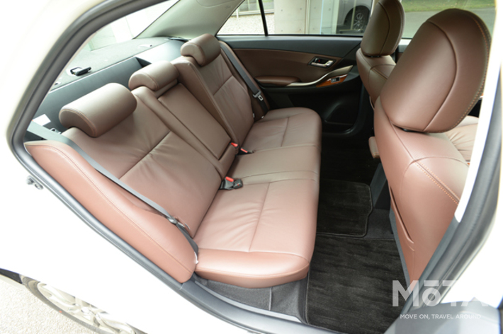 トヨタ アリオン A18 ”G-plusパッケージ”[FF](2016年6月登場モデル)