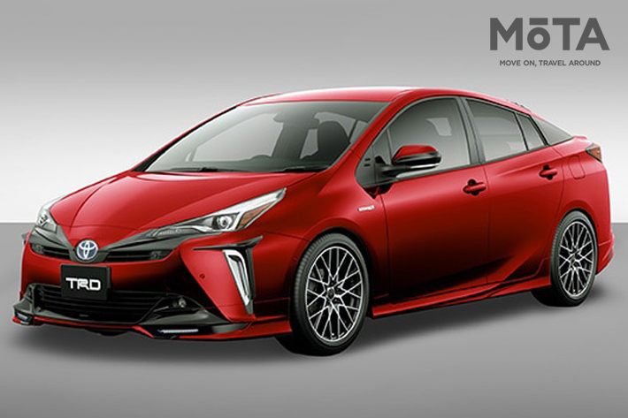 TRD トヨタ プリウス Aggressive Style