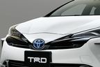 TRD トヨタ プリウス Aggressive Style