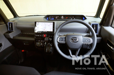 ダイハツ  タントカスタム