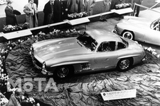 メルセデス・ベンツ 300SL ガルウィング