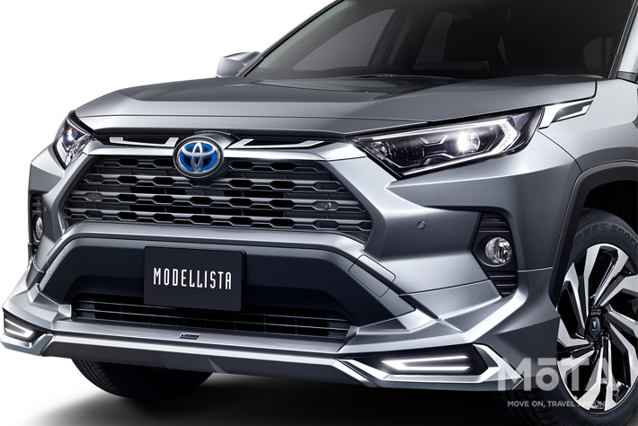 ド派手ヤンチャRAV4爆誕! バカ売れのRAV4を都会っぽくカスタム【MOTA