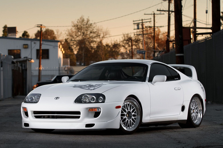 90年代のスカイラインgt Rやスープラなど名車の中古車価格高騰にはワケがあった 知られざる25年ルールとは 初心者必見 編集部が語る自動車購入ノウハウ Mota