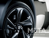 トヨタ クラウン 65周年特別仕様車