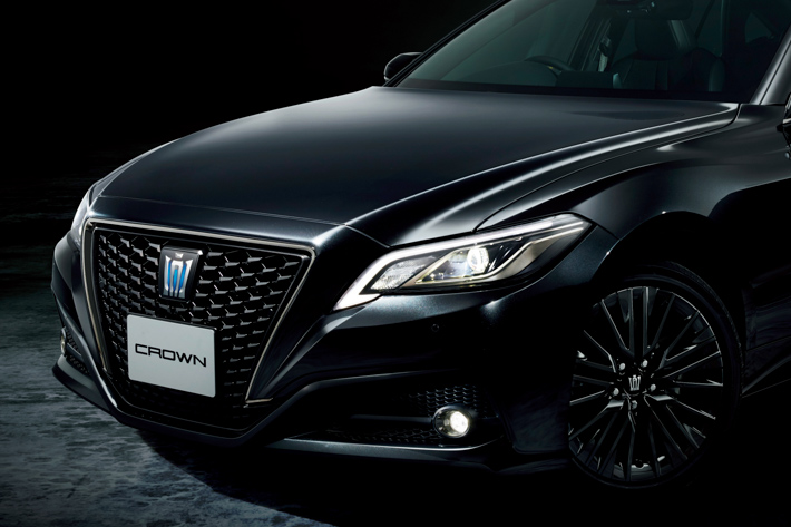 トヨタ クラウンが65周年！ 上質感が際立つ特別仕様車が登場｜一部改良