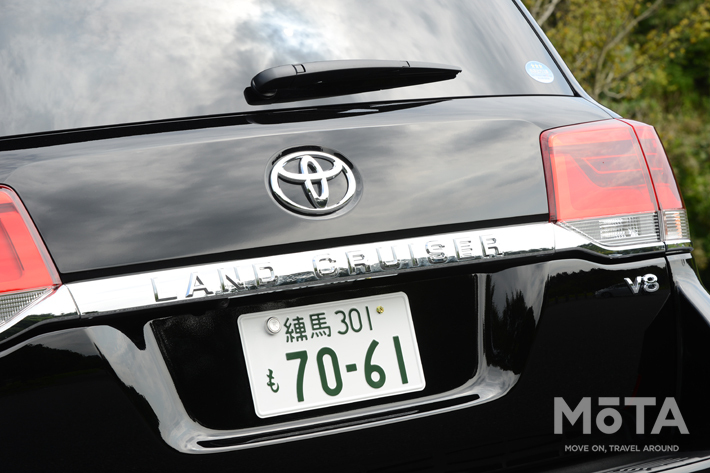 トヨタ ランドクルーザー（200系・ZX）