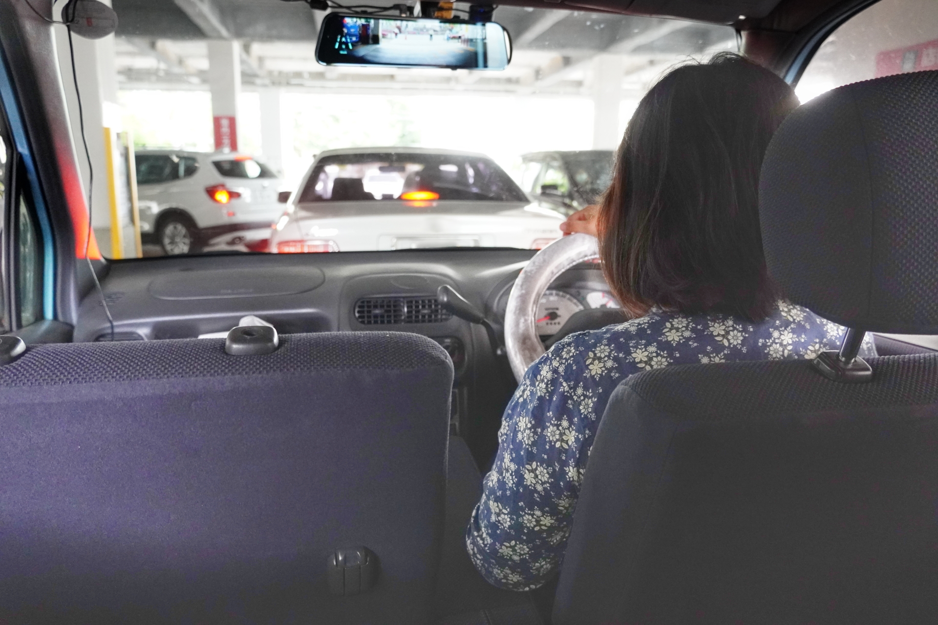 22年5月から新型車に義務化されるバックカメラなどの後退時車両直後確認装置 目的は悲惨な事故を抑止するためのものだった 初心者必見 編集部が語る自動車購入ノウハウ Mota 22年5月から新型車に義務化されるバックカメラなどの後退時車両直後確認装置 目的は悲惨な事故を抑止するためのものだった 初心者必見 編集部が語る自動車購入ノウハウ Mota