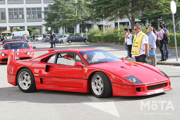 フェラーリ F40