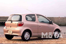 トヨタ ヴィッツ（初代）