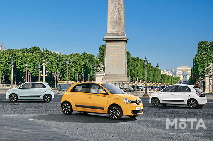 ルノー 新型トゥインゴが3本ライン追加でもっとオシャレに! リアカメラも標準装備