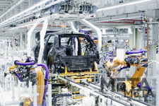 自動車工場ラインのイメージ