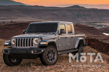 ジープ グラディエーター