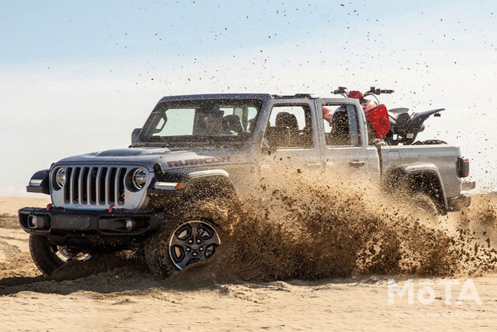 ジープ グラディエーター