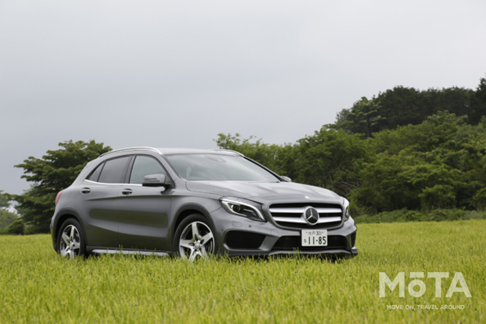 メルセデス・ベンツ GLA250 4MATIC