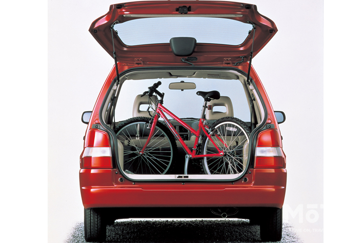 マツダ 初代デミオ