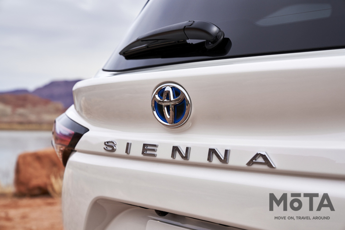 トヨタ 新型シエナ