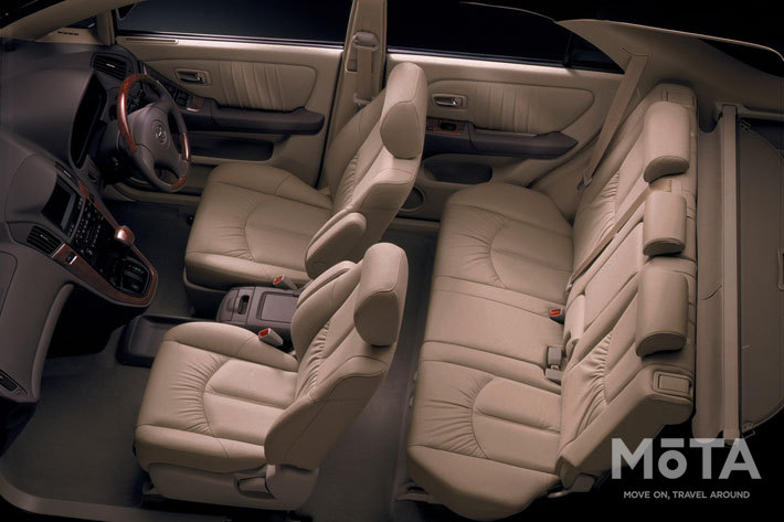 トヨタ 初代ハリアー  3.0 FOUR G  Package　インテリア[2000年11月~／後期モデル]