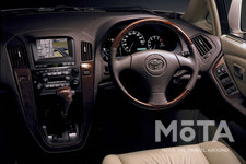 トヨタ 初代ハリアー 3.0 FOUR G  Package[2000年11月~／後期モデル]