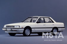 日産 スカイライン（6代目：R30型 4DS 2000 Turbo GT-E·X Passage）