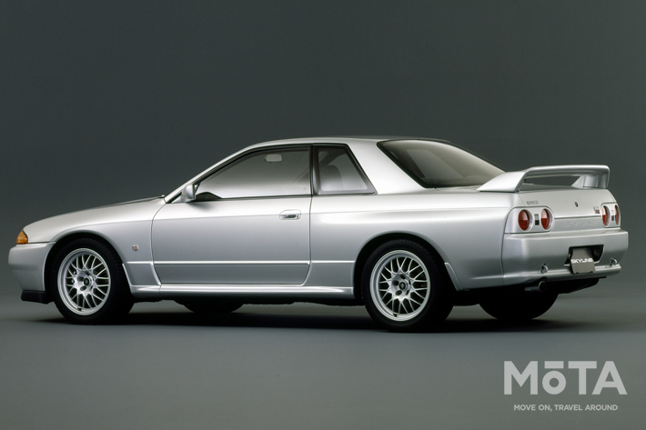 日産 スカイライン（8代目：R32型 GT-R V-spec）