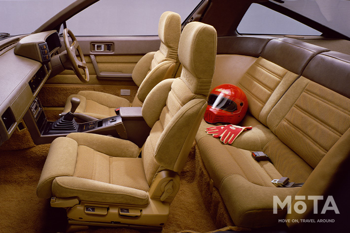 三菱 スタリオン