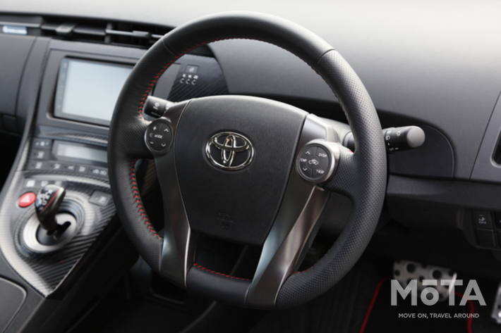 トヨタ 3代目プリウス SツーリングセレクションG’s