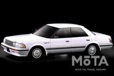 トヨタ クラウン（8代目：S13型）ロイヤルサルーン