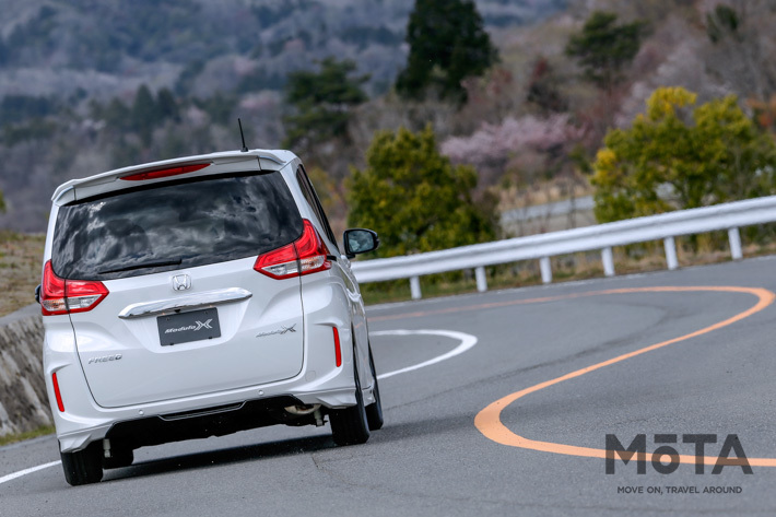 ホンダ フリード モデューロX Honda SENSING(2020年5月マイナーチェンジモデル)