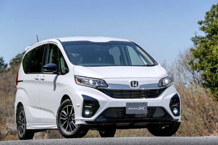 ヤンチャ過ぎるミニバン ホンダ 新型フリード Modulo X モデューロx が気になる 色んな視点で比較してみた フォトギャラリー Mota ヤンチャ過ぎるミニバン ホンダ 新型フリード Modulo X モデューロx が気になる 色んな視点で比較してみた フォトギャラリー Mota