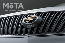 トヨタ ハリアー(2代目・2003～2013)　エンブレム／フロント＆サイドモニター(エンブレム部)