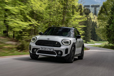 ミニ 新型ミニ クロスオーバー