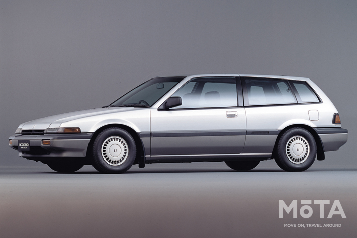 3代目アコード エアロデッキ