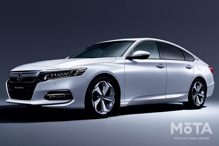 ホンダ 新型アコード EX