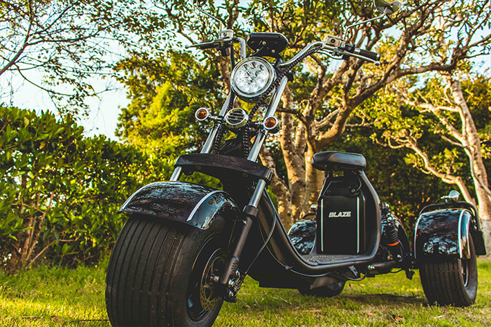 2次予約分まで完売御礼 公道を走れる電動3輪 ブレイズ Evトライク が3次予約を受付開始 業界先取り 業界ニュース 自動車ニュース22国産車から輸入車まで Mota