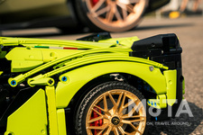 レゴ テクニック「ランボルギーニ Sian FKP 37」