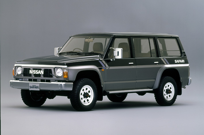 スーパーサファリ　車 02185359116_79be.jpg