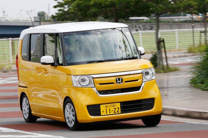 高級車アルファードが上位にランクイン 大波乱の登録車 軽 自動車総合ランキング 年上半期 業界先取り 業界ニュース 自動車ニュース21国産車から輸入車まで Mota 高級車アルファードが上位にランクイン 大波乱の登録車 軽 自動車総合ランキング 年上半期 業界先取り 業界ニュース 自動車ニュース21国産車から輸入車まで Mota
