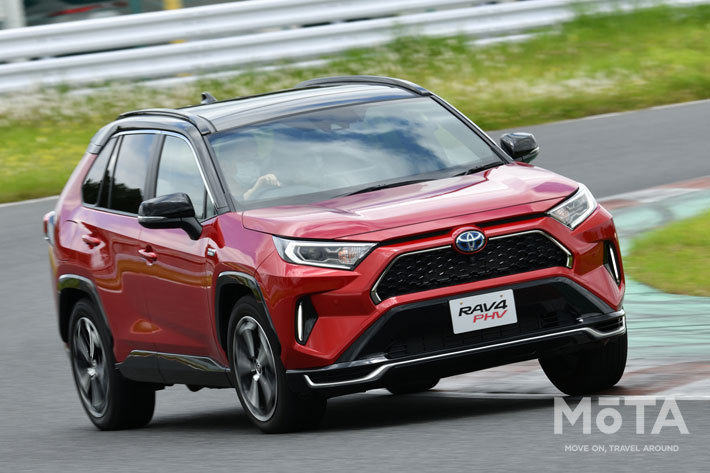 絶品過ぎる“大トロ” RAV4 PHVは新型ハリアーをも超えた！[速攻試乗]