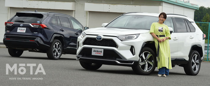 トヨタ RAV4 PHV(プラグインハイブリッド)