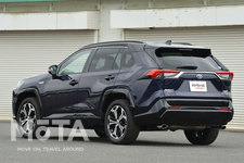 トヨタ RAV4 PHV Black-tone[ボディカラー：アティチュードブラックマイカ×ダークブルーマイカ]