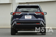 トヨタ RAV4 PHV Black-tone[ボディカラー：アティチュードブラックマイカ×ダークブルーマイカ]