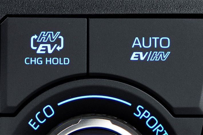 トヨタ 新型RAV4 PHV