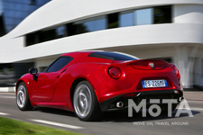 アルファロメオ 4C