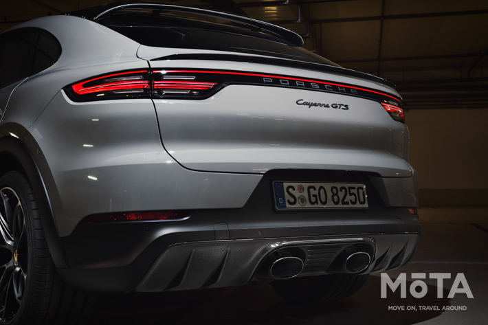 ポルシェ 新型カイエン GTS クーペ